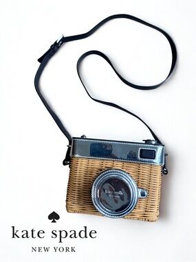 Kate Spade Rose Wicker Camera Bag Silver Metallic Novelty Crossbody